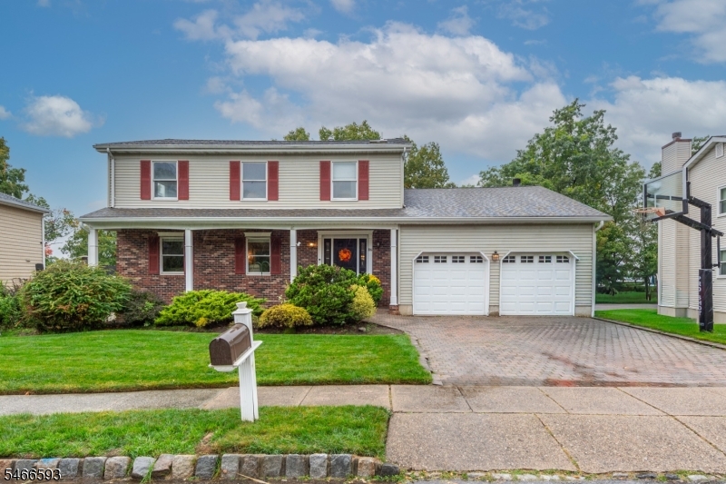 86 Point View Pkwy, Wayne Twp.