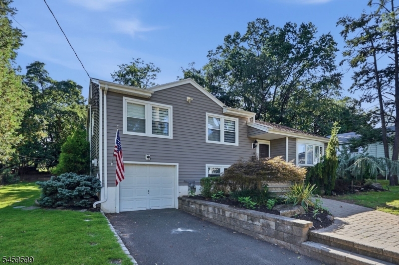 158 Morningside Rd, Paramus Boro