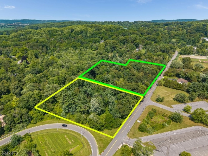 58 Allerton Rd, Clinton Twp.
