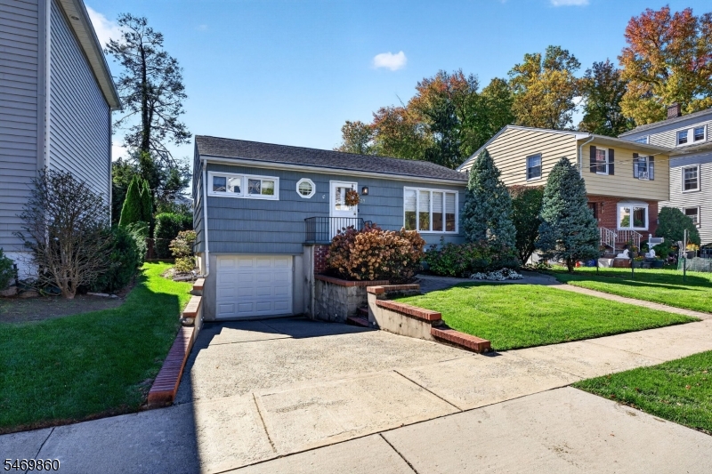 37 Gray St, Montclair Twp.