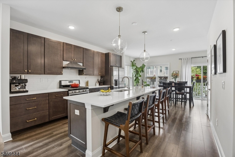 206 Abbe Rd, Little Falls Twp.