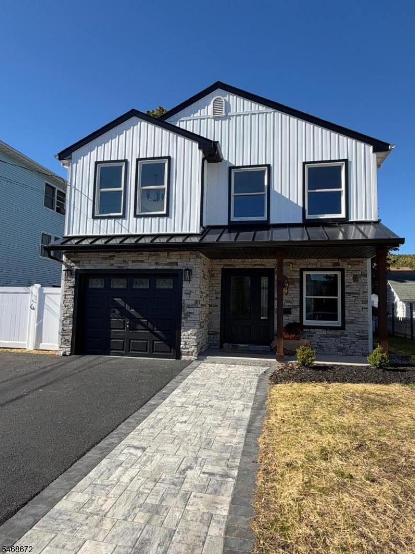 81 Elm St, Dover Town