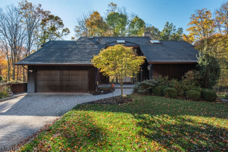 9 Griffin Ct, Sparta Twp.