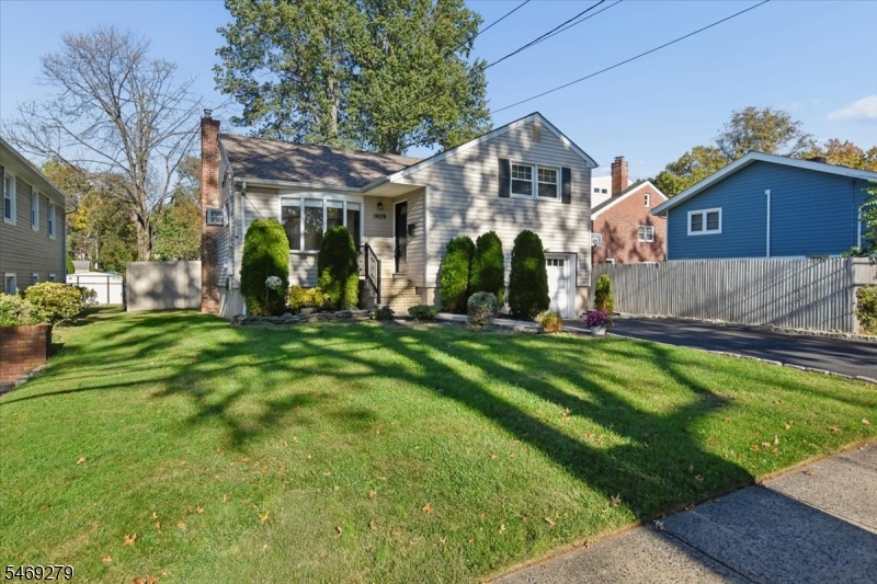 1609 Central Ave, Westfield Town