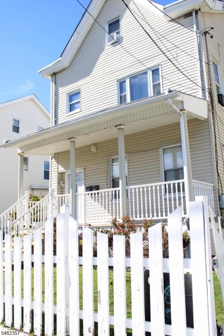 888 E 28Th St, Paterson City