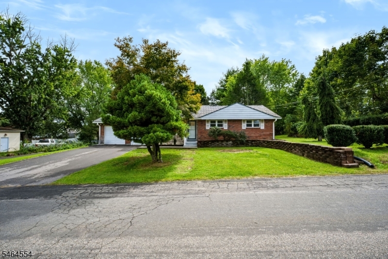 644 Pursel St, Alpha Boro