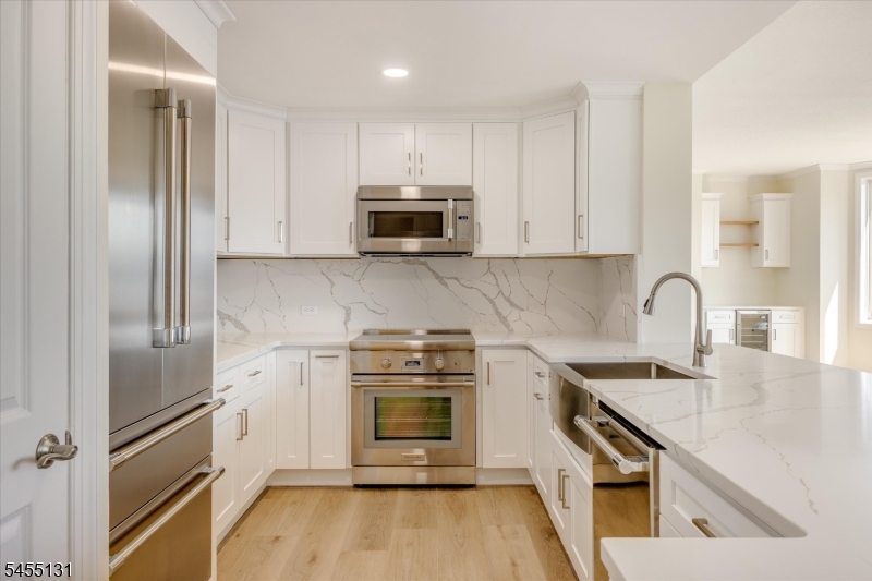 6315 City Pl Unit 315, Edgewater Boro