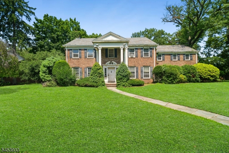 231 Exeter Way, Hillside Twp.