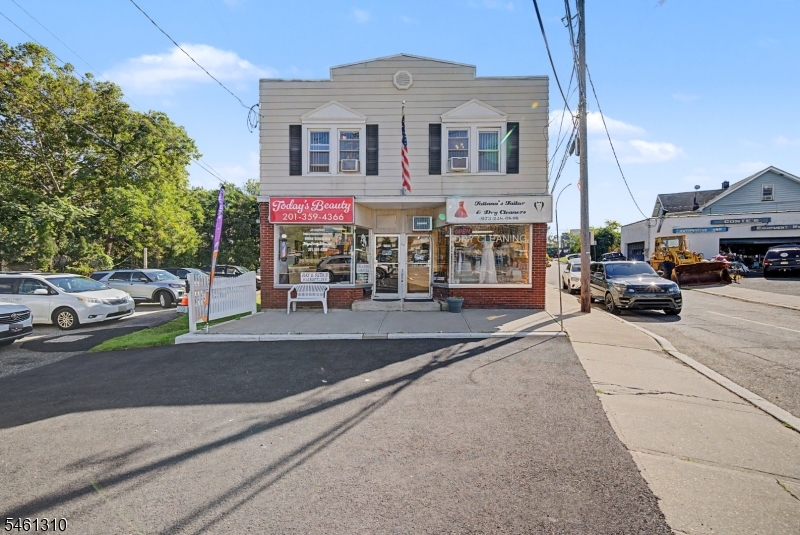 54 Wanaque Ave, Pompton Lakes Boro