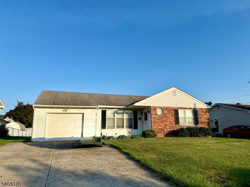 452 Ann St, Phillipsburg Town