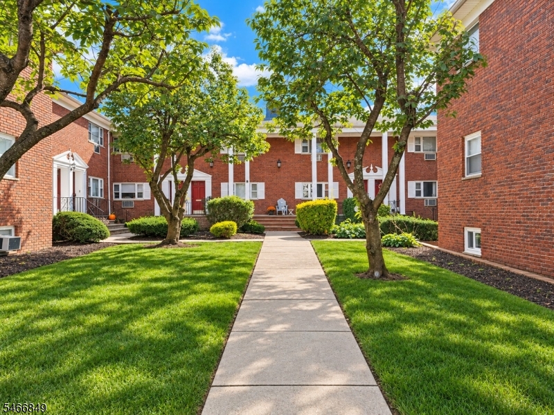 640 Franklin Ave Unit 2k, Nutley Twp.