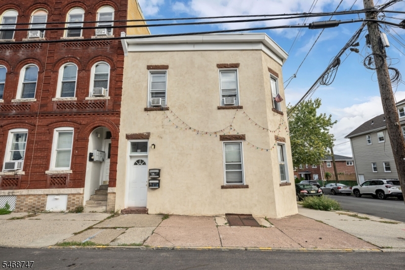 84 Westervelt Pl, Lodi Boro