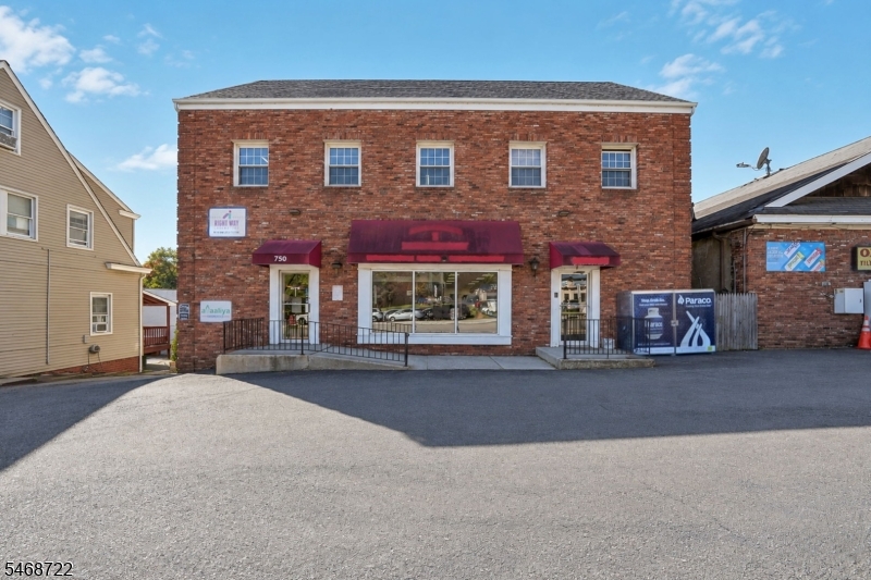 750 Hamburg Tpke, Pompton Lakes Boro
