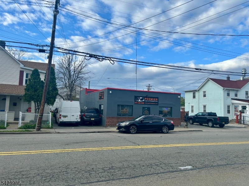249 E Blackwell St, Dover Town
