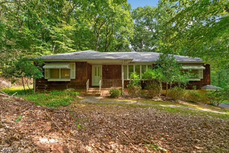 4 Hartpence Rd, Alexandria Twp.