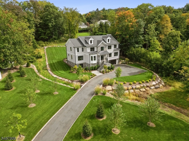 354 Beaufort Ave, Livingston Twp.