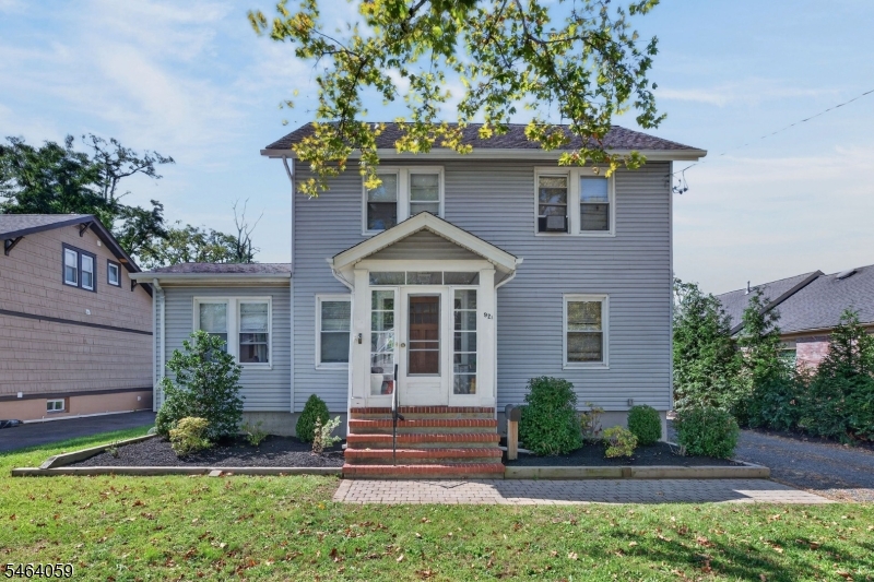 921 N Washington Ave, Green Brook Twp.