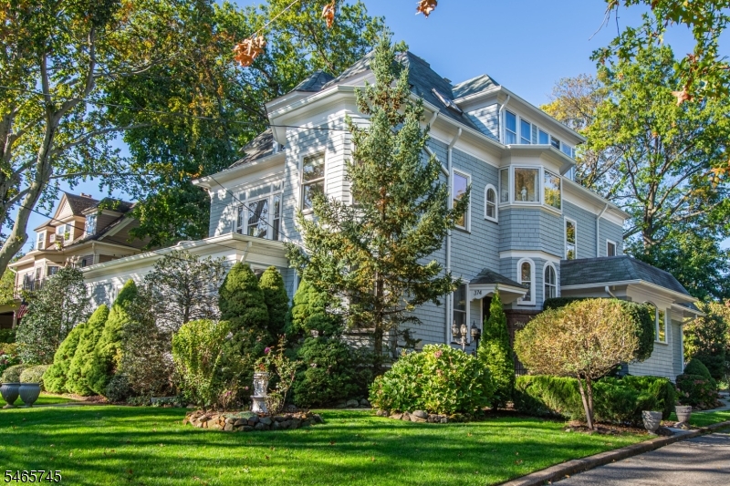 374 Park St Unit 2, Montclair Twp.