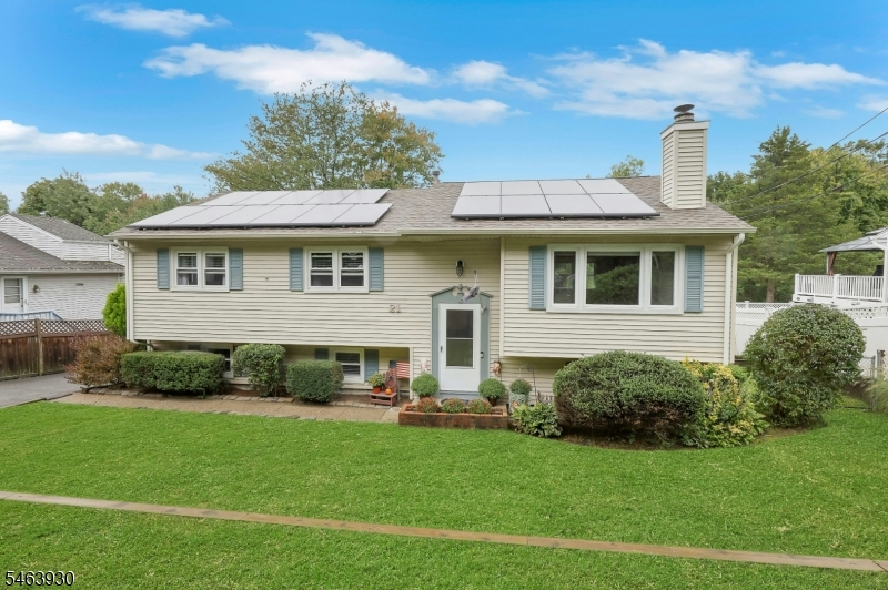 21 Aldrin Dr, Wanaque Boro