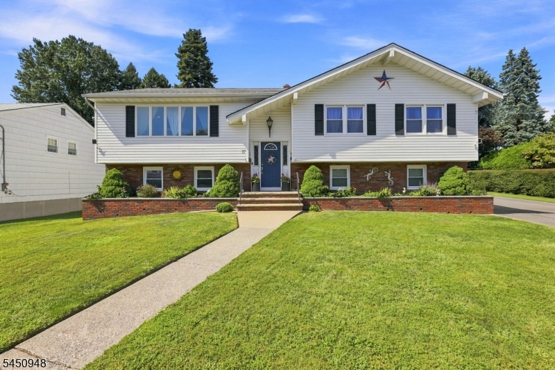 17 Dando Ct, Clifton City