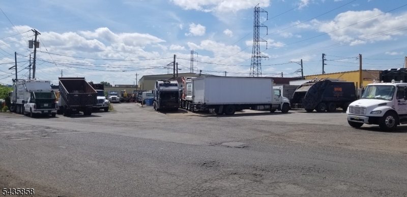 140 Baekeland Ave, Middlesex Boro