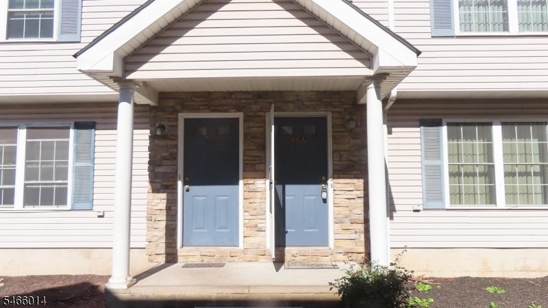 26 Henry St, Franklin Twp.