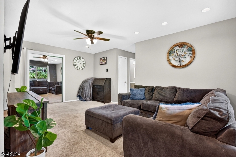 248 Alpine Way Unit B, Woodbridge Twp.