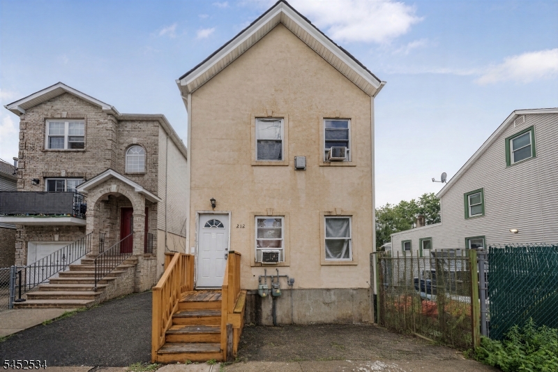 212 Port Ave, Elizabeth City