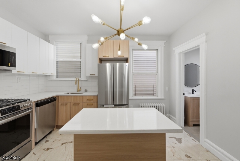 301 Ellis Ave Unit 2, Irvington Twp.