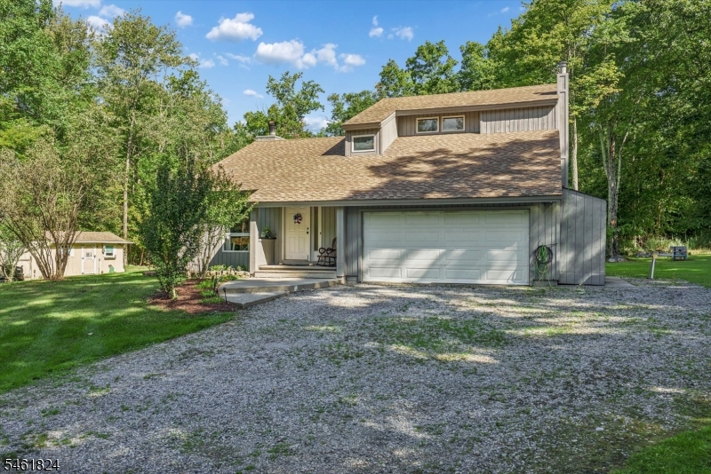 6 Lake Rd, Hampton Twp.