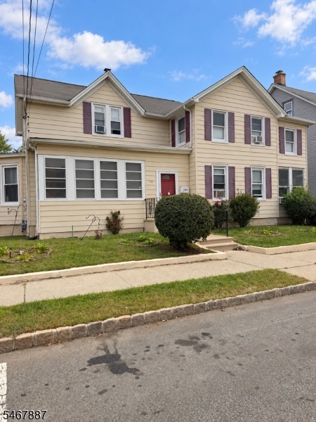 153 E Blackwell St, Dover Town