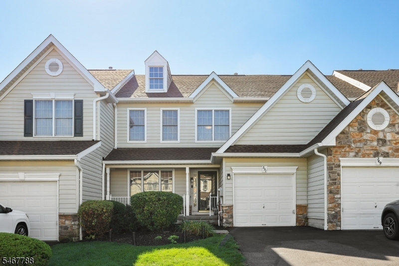 251 Patriot Hill Dr, Bernards Twp.