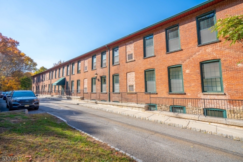 93 Park Heights Ave Unit 2, Dover Town
