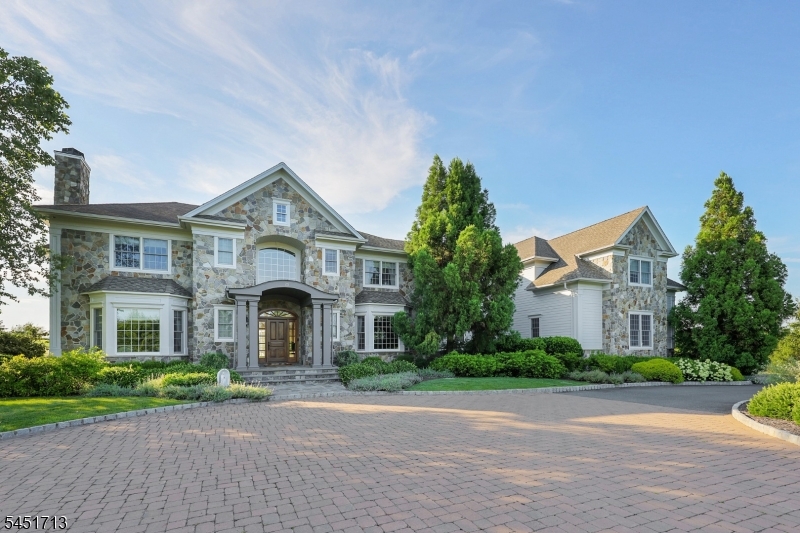 25 Tall Timber Ln, Bernards Twp.