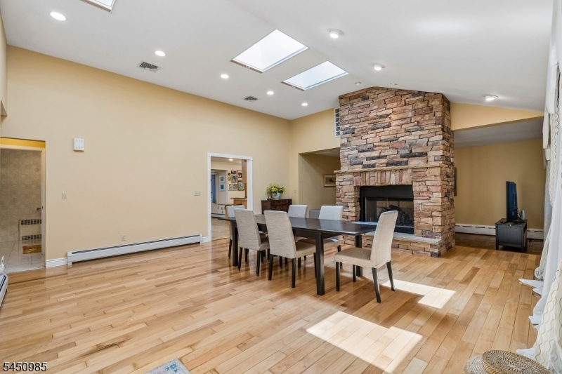 186 Laauwe Ave, Wayne Twp.