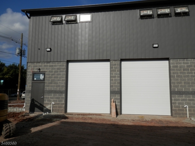530 E Elizabeth Ave, Linden City