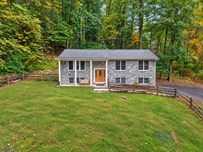 260 Turkey Hill Rd, Bethlehem Twp.