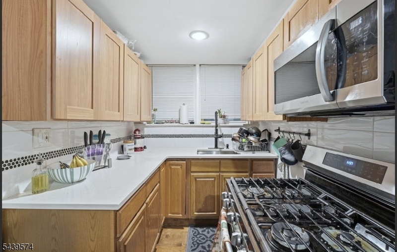 328 John St, Elizabeth City