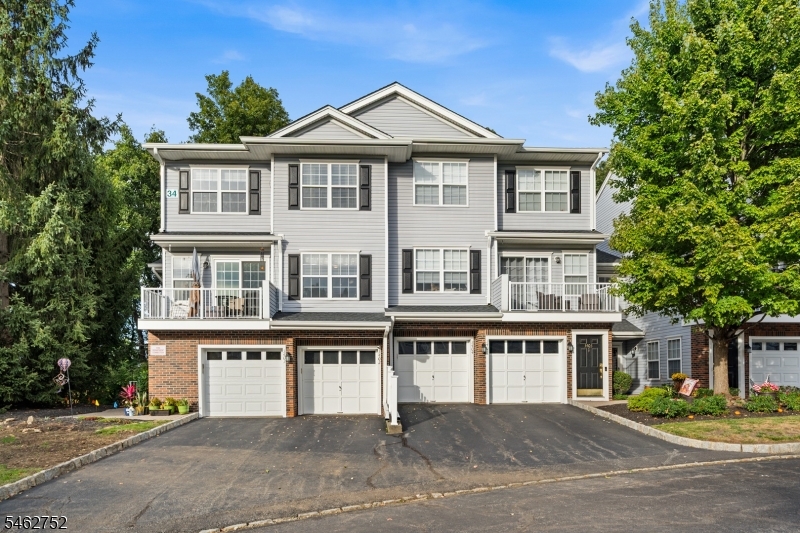 3401 Scenic Ct, Denville Twp.