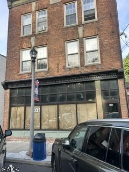 208 Main St, Butler Boro