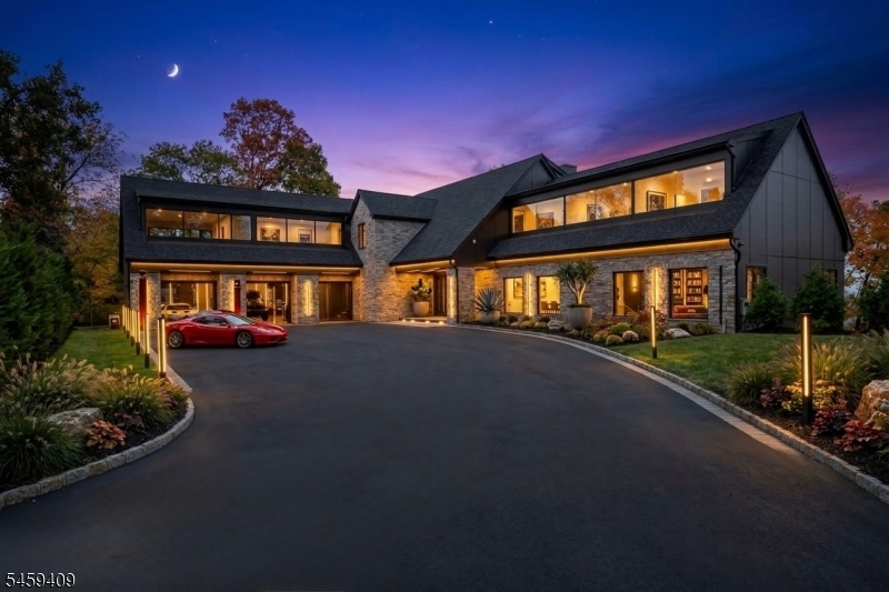 8 Flintlock Ct, Totowa Boro
