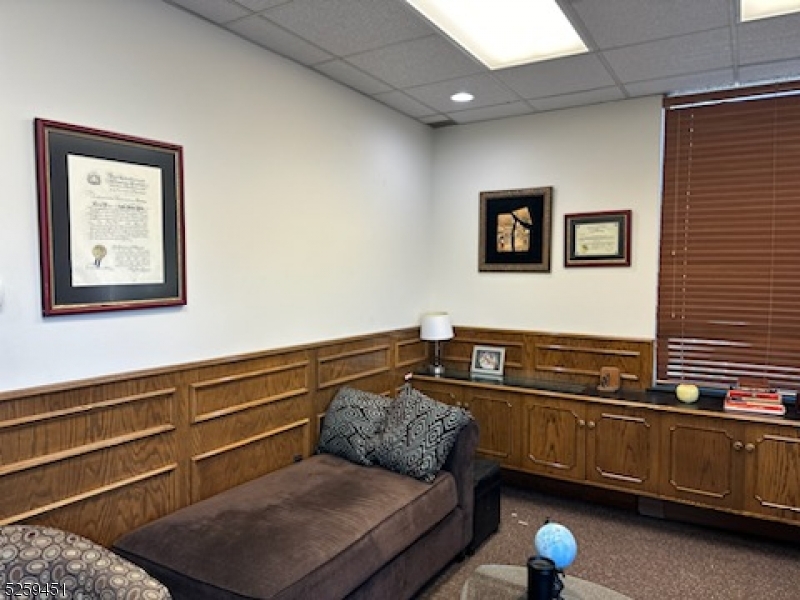 700 N Broad St, Elizabeth City