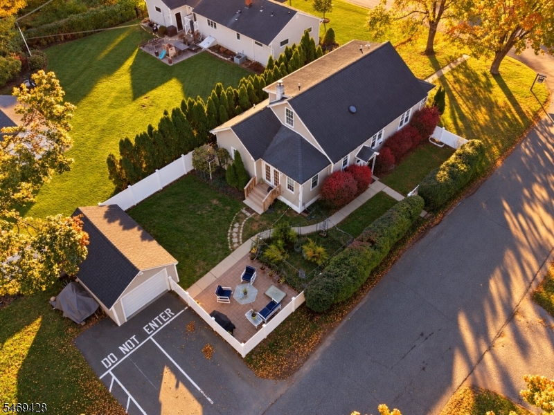 17 Ballantine St, Roxbury Twp.