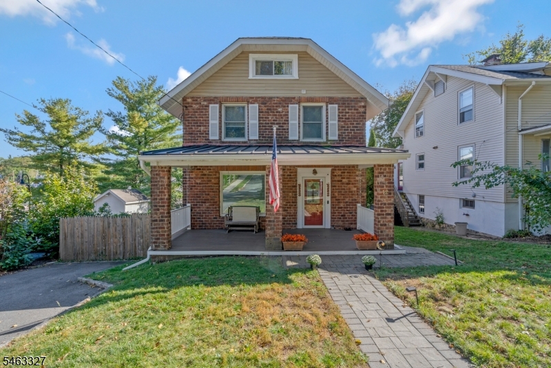 12 Essex Ave, Bernardsville Boro