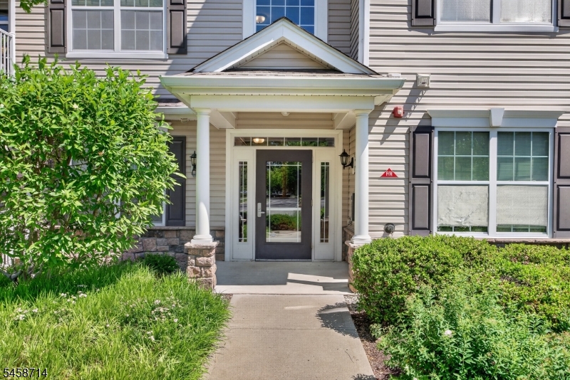 526 Timberlake Dr Unit 526, Ewing Twp.