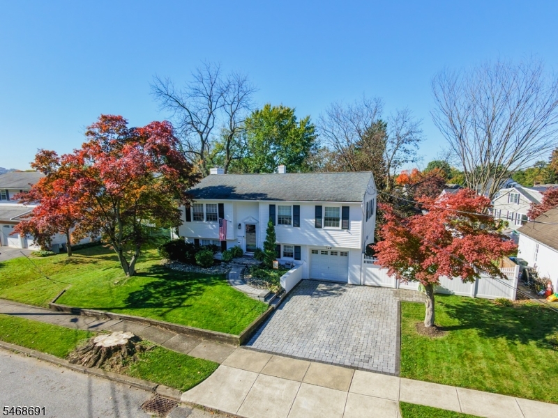 144 Pickford Ave, Phillipsburg Town