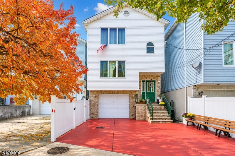 59 Polk St, Newark City