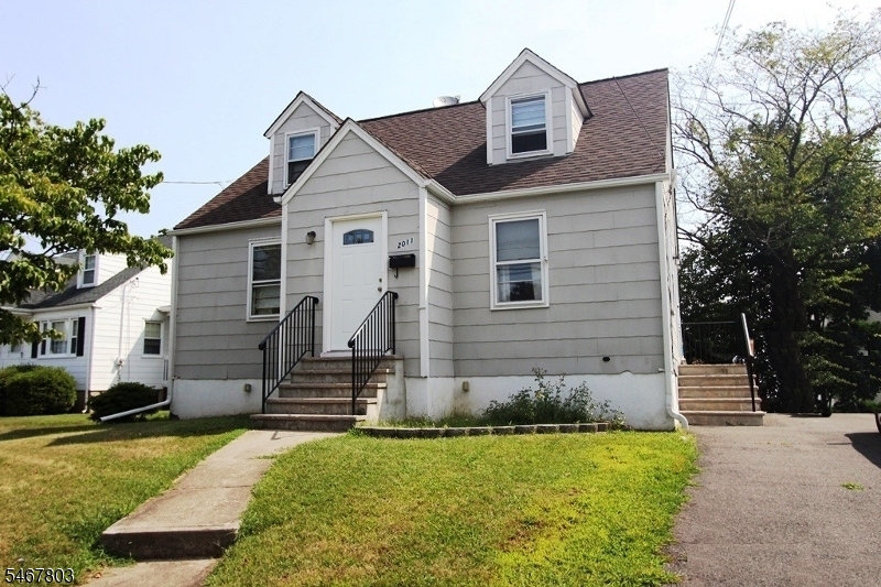 2011 Hamilton Blvd, South Plainfield Boro