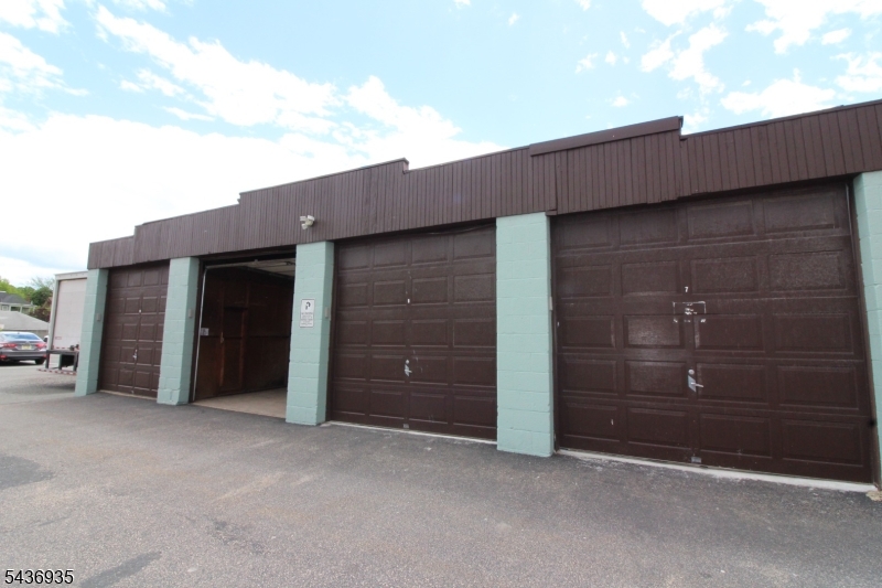 16 Main Street, Flemington Boro