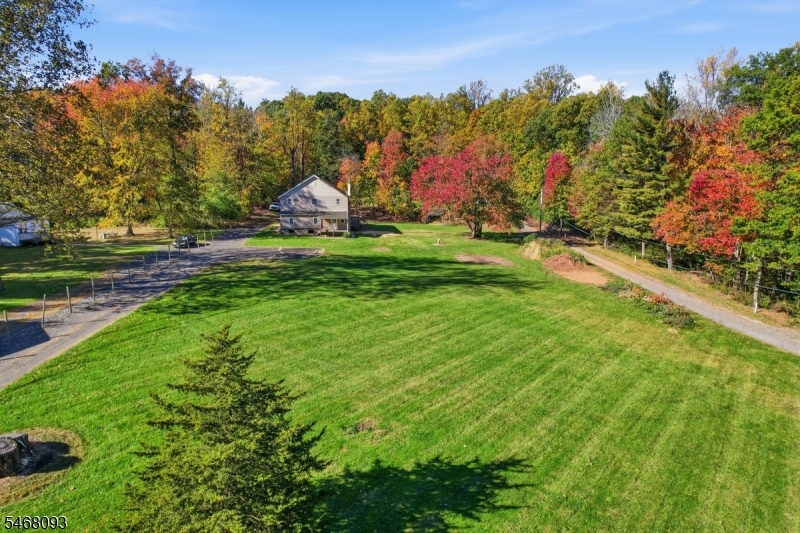 29 Hillcrest Rd, Warren Twp.